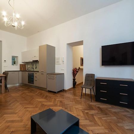Cs Termini Nazionale Apartments Roma Exterior foto